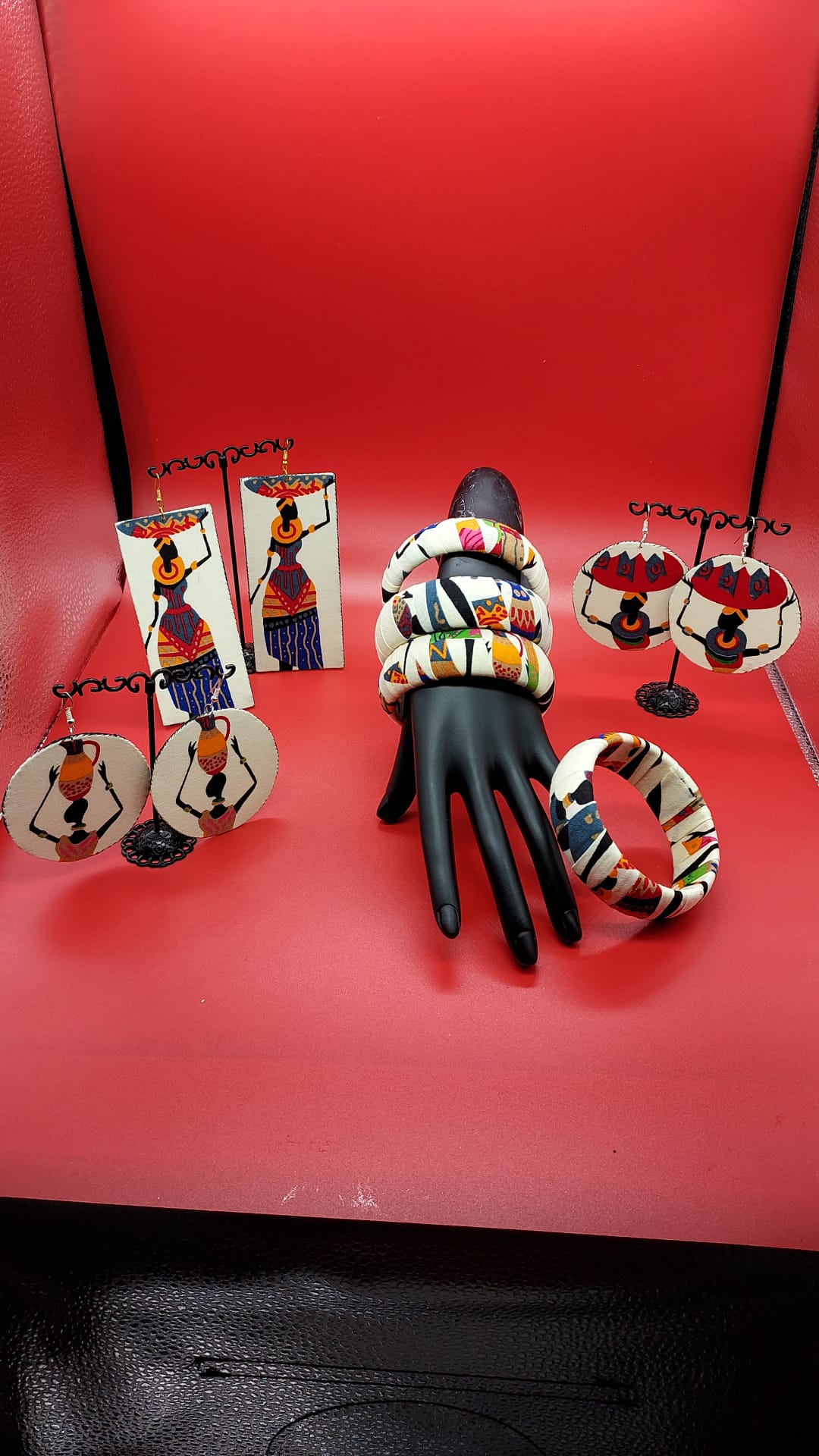 African Women Figure handmade Earring and Bracelet Sets.